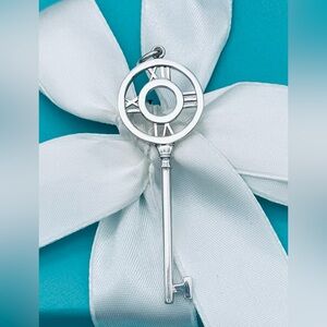 Tiffany & Co. SS Large Atlas Key Retired Rare EUC
